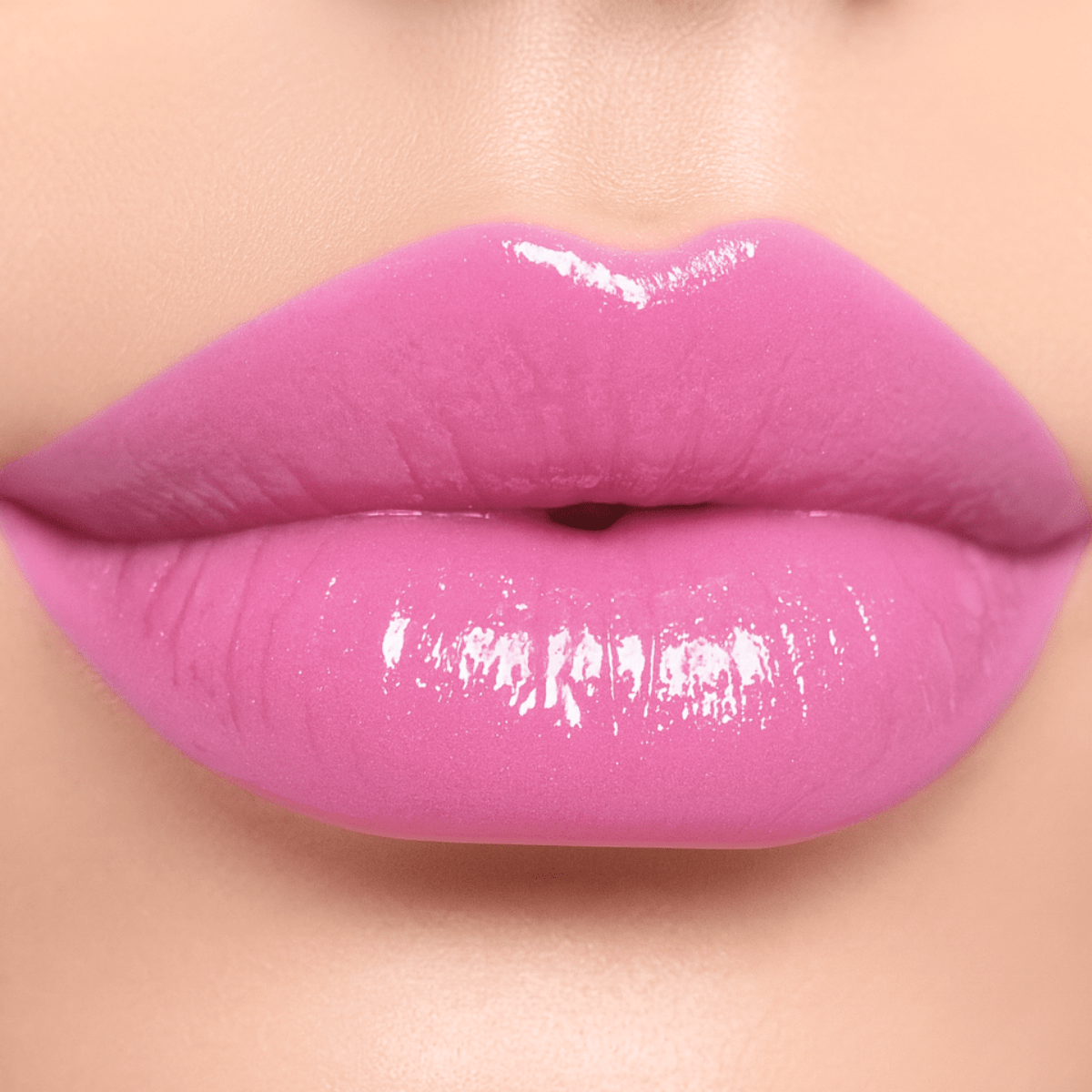 butter-gloss-brillant-hydratant-repulpant-vitamine-e-longue-tenue-12H-waterproof-my-lip-cream-by-monica