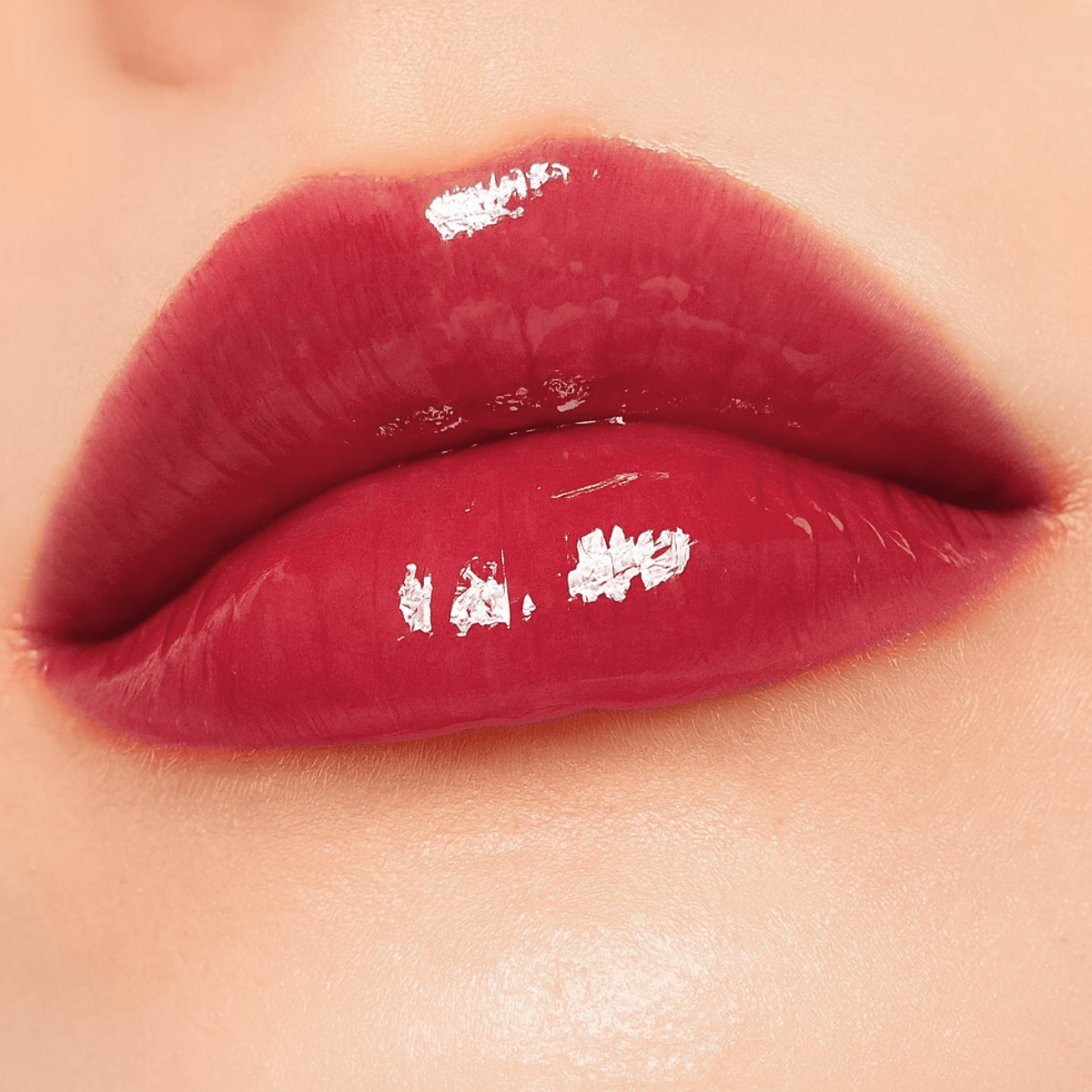 gloss-brillant-repulpant-hydratant-longue-tenue-waterproof-sans-transfert-iconic-lips-by-monica