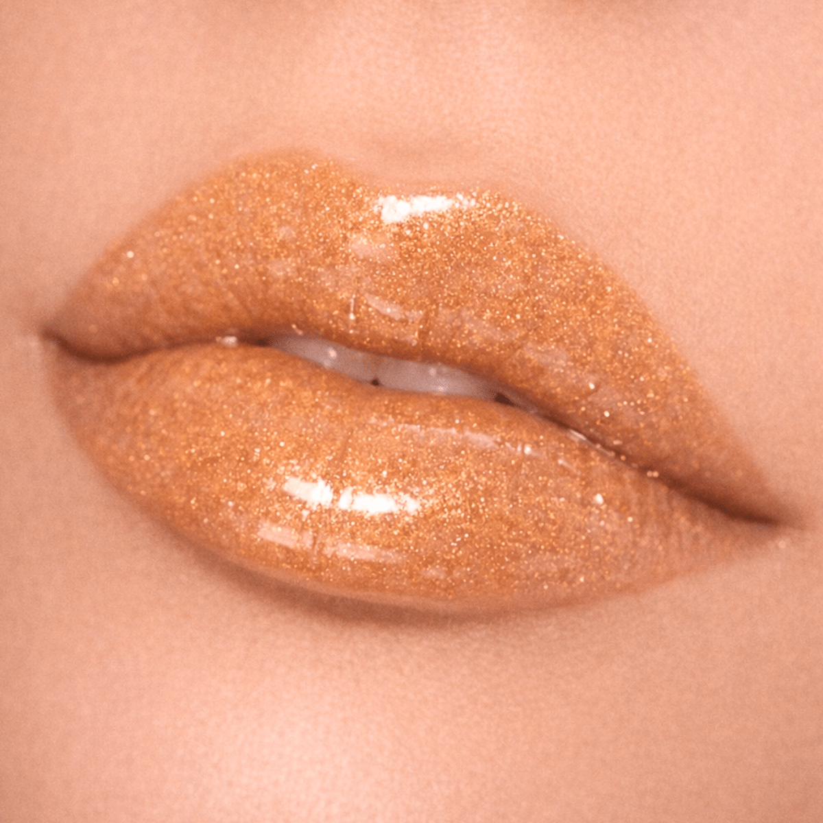 gloss-paillete-brillant-leger-hydratant-non-collant-diamond-kiss-lips-by-monica