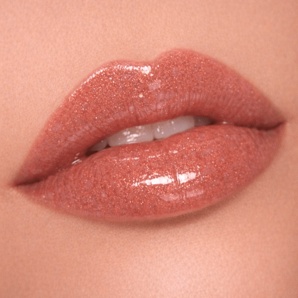 gloss-paillete-brillant-leger-hydratant-non-collant-diamond-kiss-lips-by-monica