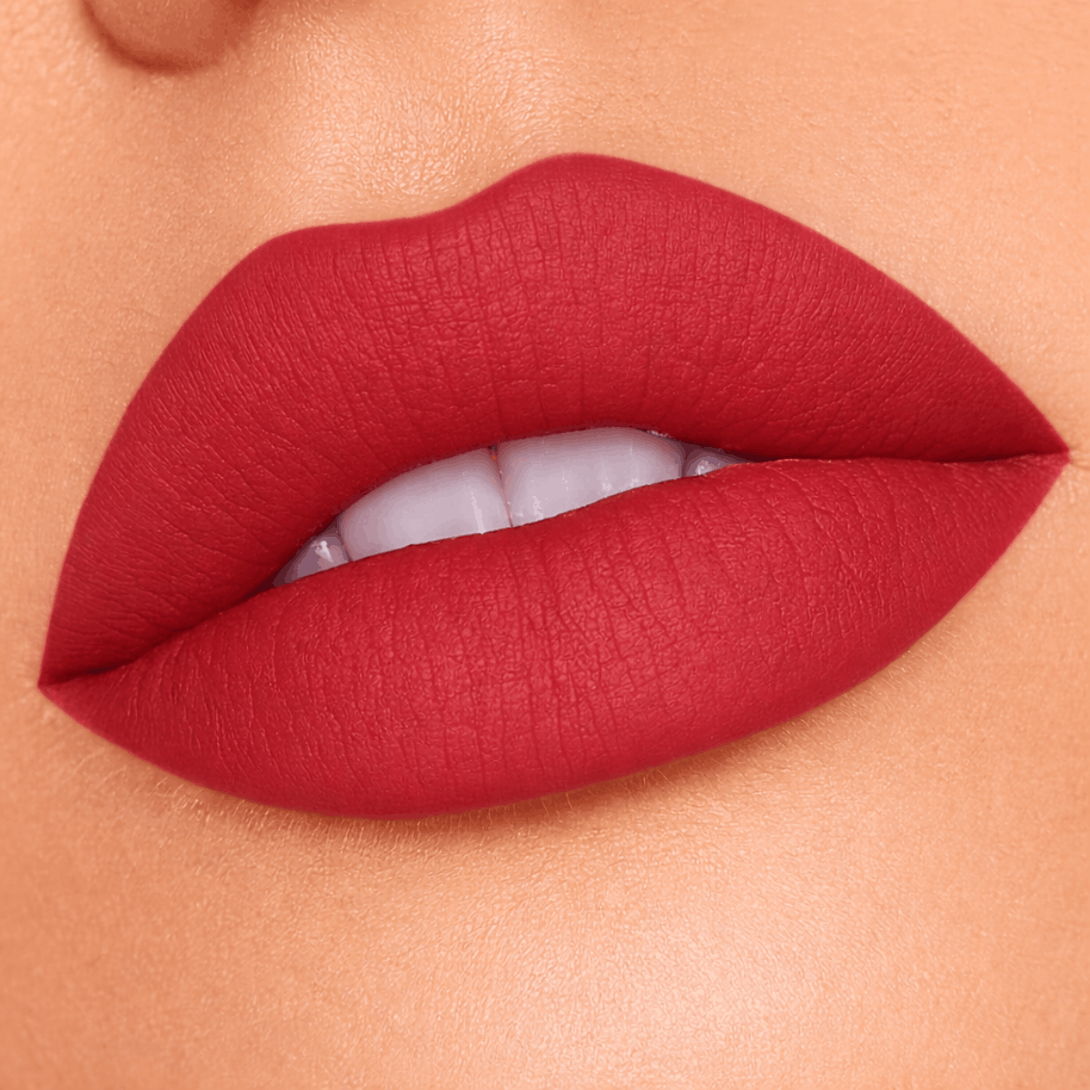 rouge-a-levres-mat-liquide-veloute-longue-tenue-waterproof-confortable-sans-transfert-all-day-matte-lips-by-monica