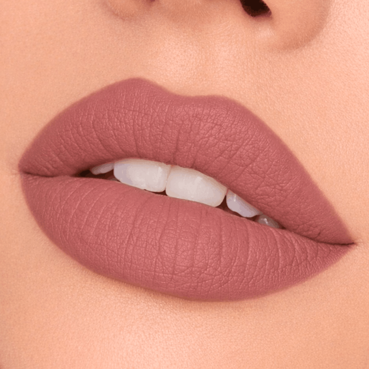 rouge-a-levres-mat-velours-poudre-cremeux-longue-tenue-waterproof-sans-transfert-silky-matte-24h-lips-by-monica