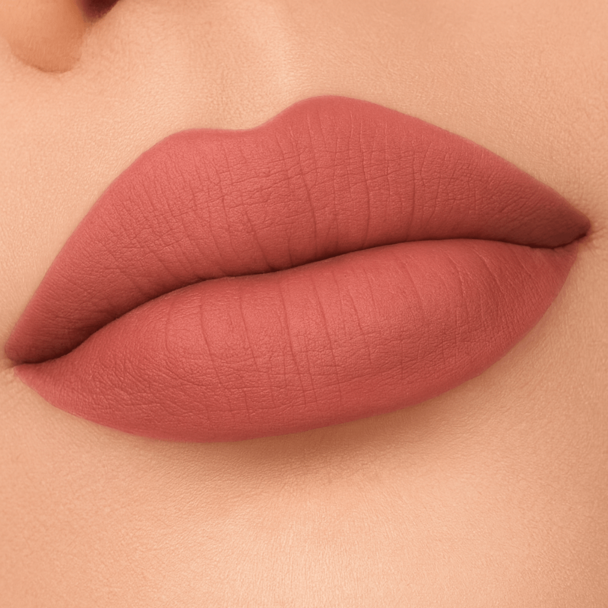 rouge-a-levres-mat-cremeux-longue-tenue-waterproof-confortable-sans-transfert-nude-intense-lips-by-monica